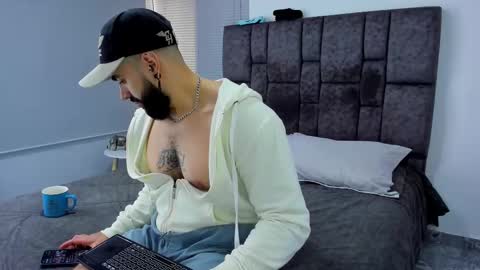 Richard online show from 02-18-25, 02:38