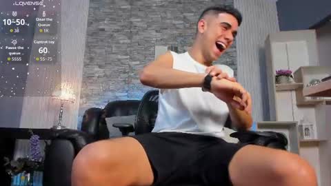 zack_joness10 online show from 07-08-26, 04:50