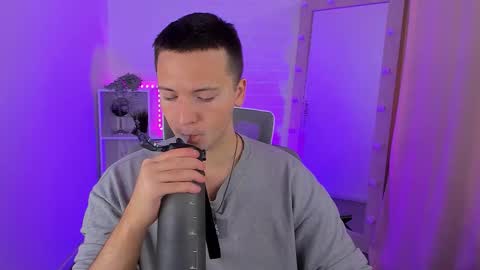 Zack online show from 09-23-25, 06:27