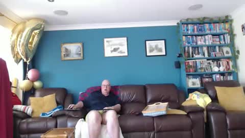 Snapshot of zacsmithuk chatting on 05-22-26, 09:59 Zac Smitj online show from 05-22-26, 09:59