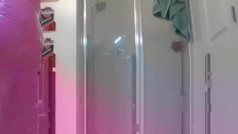 Snapshot of zaddypeg123 chatting on 10-22-25, 08:25 zaddypeg123 online show from 10-22-25, 08:25