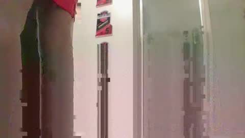 Snapshot of zaddypeg123 chatting on 11-17-25, 08:31 zaddypeg123 online show from 11-17-25, 08:31