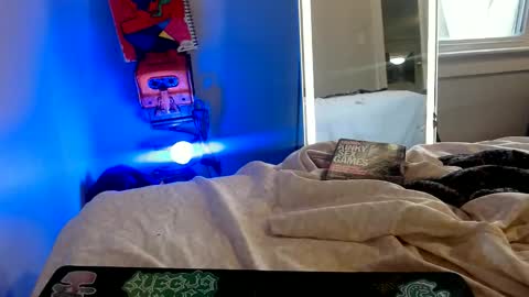 Snapshot of zaddyslilslutbucket chatting on 11-22-25, 09:25 zaddyslilslutbucket online show from 11-22-25, 09:25