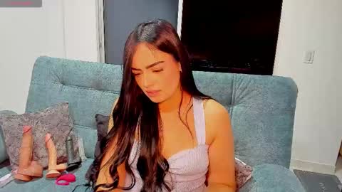 Snapshot of zafiralov chatting on 11-16-25, 02:39 zafiralov online show from 11-16-25, 02:39