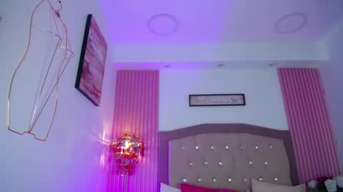 Zafiro online show from 03-01-26, 01:29