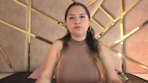 Claire  online show from 01-17-26, 06:44