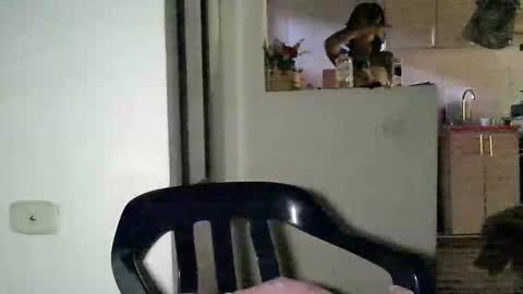 Snapshot of zafiro_rubi chatting on 05-27-26, 04:37 Zafiro online show from 05-27-26, 04:37