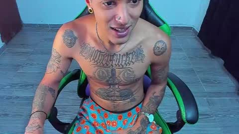 Snapshot of zafirocum chatting on 05-26-26, 11:39 BiG Zafiro online show from 05-26-26, 11:39