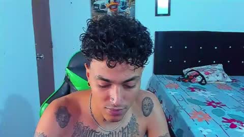 BiG Zafiro online show from 06-20-26, 02:42