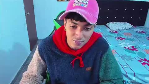 BiG Zafiro online show from 07-18-26, 01:15