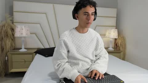 zahir_ashar online show from 10-17-25, 11:02