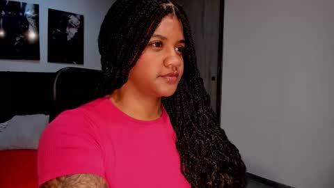 Snapshot of zahra_rose chatting on 09-28-25, 12:21 zahra_rose online show from 09-28-25, 12:21