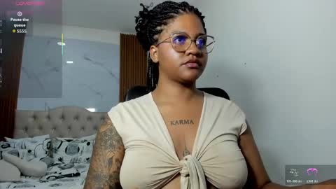 Snapshot of zahra_rose chatting on 04-21-26, 01:42 zahra_rose online show from 04-21-26, 01:42