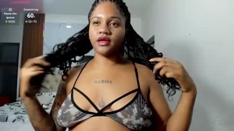 Snapshot of zahra_rose chatting on 04-25-26, 11:02 zahra_rose online show from 04-25-26, 11:02