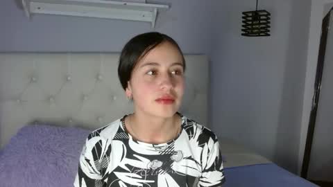 Snapshot of zaida_1 chatting on 10-02-25, 03:08 Zaida online show from 10-02-25, 03:08