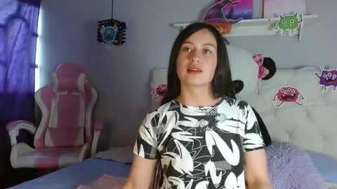 Snapshot of zaida_1 chatting on 10-25-25, 12:56 Zaida online show from 10-25-25, 12:56