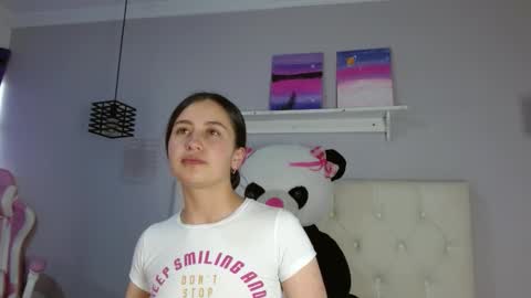 Snapshot of zaida_1 chatting on 11-05-25, 02:17 Zaida online show from 11-05-25, 02:17