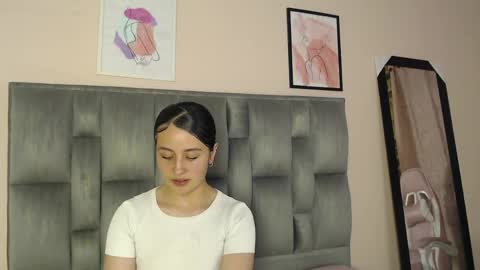 Snapshot of zaida_1 chatting on 05-06-26, 06:13 Zaida online show from 05-06-26, 06:13