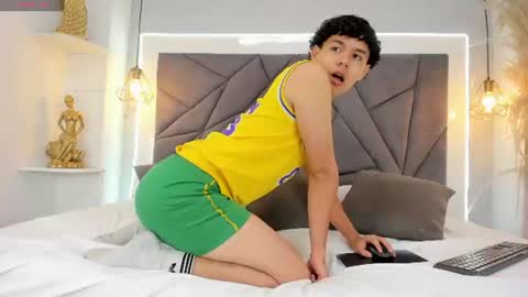 Zaim online show from 06-23-26, 11:41