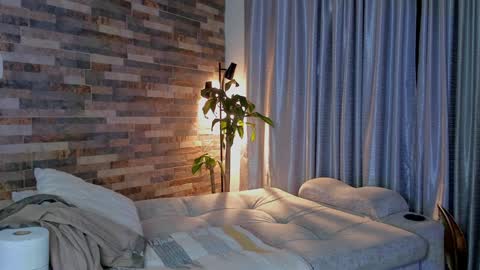 Snapshot of zain_diesel7 chatting on 12-10-24, 09:23 INSTAGRAM yormanfit7 online show from 12-10-24, 09:23