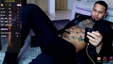 Snapshot of zain_diesel7 chatting on 06-10-26, 01:28 INSTAGRAM yormanfit7 online show from 06-10-26, 01:28
