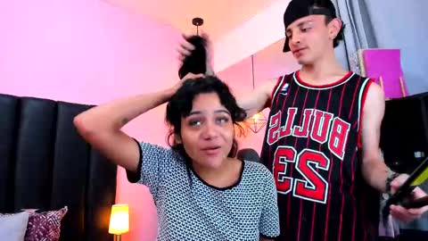 Snapshot of zaira_angel chatting on 10-17-25, 08:17 Zaira Angel online show from 10-17-25, 08:17