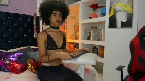 ZAIRA online show from 01-13-26, 01:55