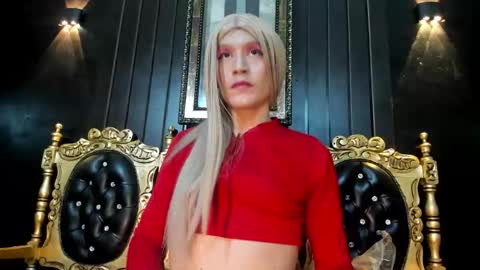 Snapshot of zalir_666 chatting on 02-15-26, 03:03 Megan online show from 02-15-26, 03:03