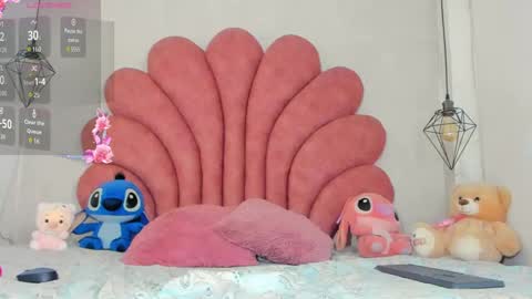 Snapshot of zamanthapalmer chatting on 04-28-26, 01:15 zamantha online show from 04-28-26, 01:15