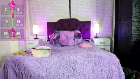 Snapshot of zamara_kleii chatting on 11-12-25, 05:08 Zamara Kleii online show from 11-12-25, 05:08