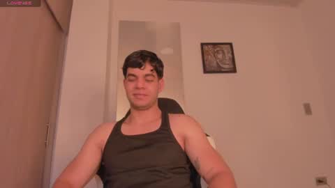 Snapshot of zamir_scott chatting on 06-17-26, 10:21 zamir online show from 06-17-26, 10:21