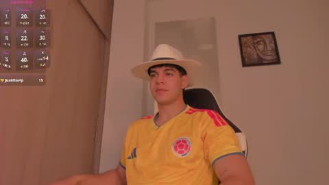 Snapshot of zamir_scott chatting on 07-03-26, 10:16 zamir online show from 07-03-26, 10:16