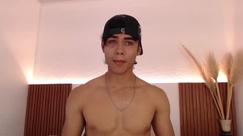 Zander online show from 12-05-24, 02:11