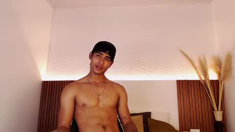 Zander online show from 12-14-24, 04:52