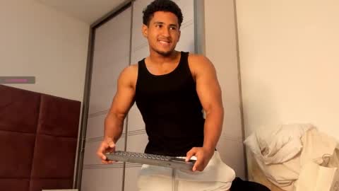 Zane Lux online show from 02-19-25, 12:22