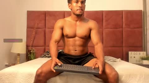 Zane Lux online show from 02-26-25, 07:16