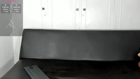 Zane Lux online show from 12-16-25, 02:44