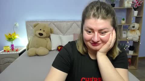 zannadreil online show from 03-12-25, 08:31