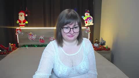 zannadreil online show from 12-20-25, 07:10