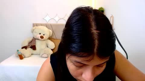 Snapshot of zara_cute18 chatting on 07-06-26, 12:24 Zara online show from 07-06-26, 12:24