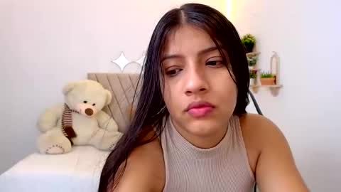 Snapshot of zara_cute18 chatting on 07-14-26, 12:00 Zara online show from 07-14-26, 12:00