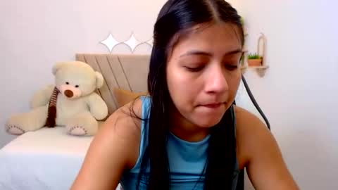 Snapshot of zara_cute18 chatting on 07-15-26, 12:10 Zara online show from 07-15-26, 12:10