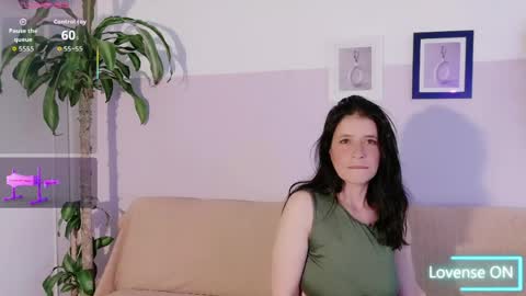 zara_fire online show from 04-01-26, 10:29