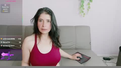 Snapshot of zara_fire chatting on 05-27-26, 09:01 zara_fire online show from 05-27-26, 09:01