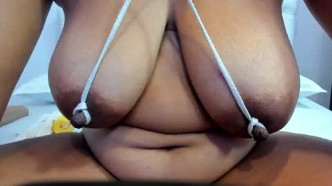 Snapshot of zara_lopez chatting on 05-02-26, 07:19 zara lopez online show from 05-02-26, 07:19