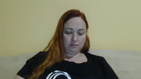 Snapshot of zara_red chatting on 05-15-26, 08:43 Kate. if im not here im here foxy red333 online show from 05-15-26, 08:43