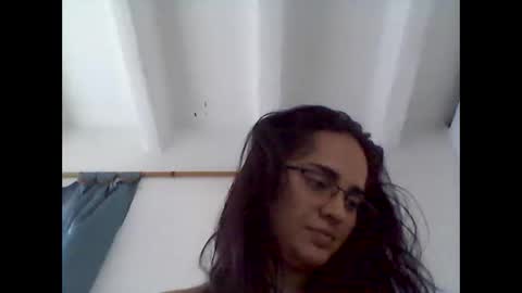 zaraa_lopez online show from 11-15-25, 12:45