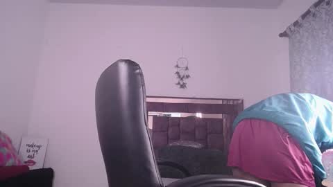 Snapshot of zaracollinx chatting on 01-27-25, 04:30 Zara online show from 01-27-25, 04:30