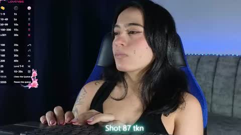 Snapshot of zaradames_ chatting on 06-25-26, 05:12 zaradames_ online show from 06-25-26, 05:12