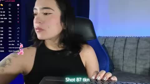 Snapshot of zaradames_ chatting on 07-23-26, 05:38 zaradames_ online show from 07-23-26, 05:38